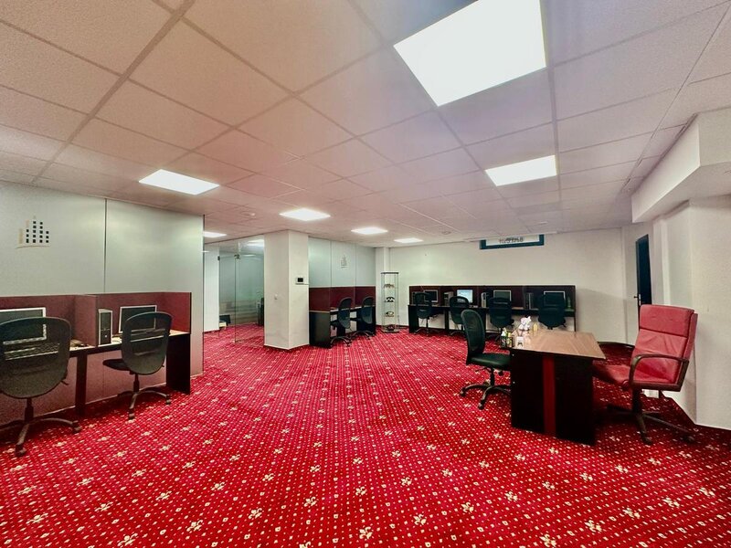 Antiaeriana, Calea Rahovei spatiu comercial pretabil cazino, clinica, birou