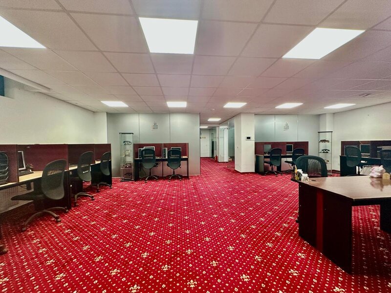Antiaeriana, Calea Rahovei spatiu comercial pretabil cazino, clinica, birou