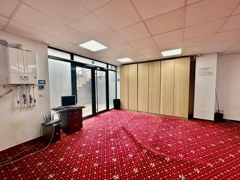 Antiaeriana, Calea Rahovei spatiu comercial pretabil cazino, clinica, birou
